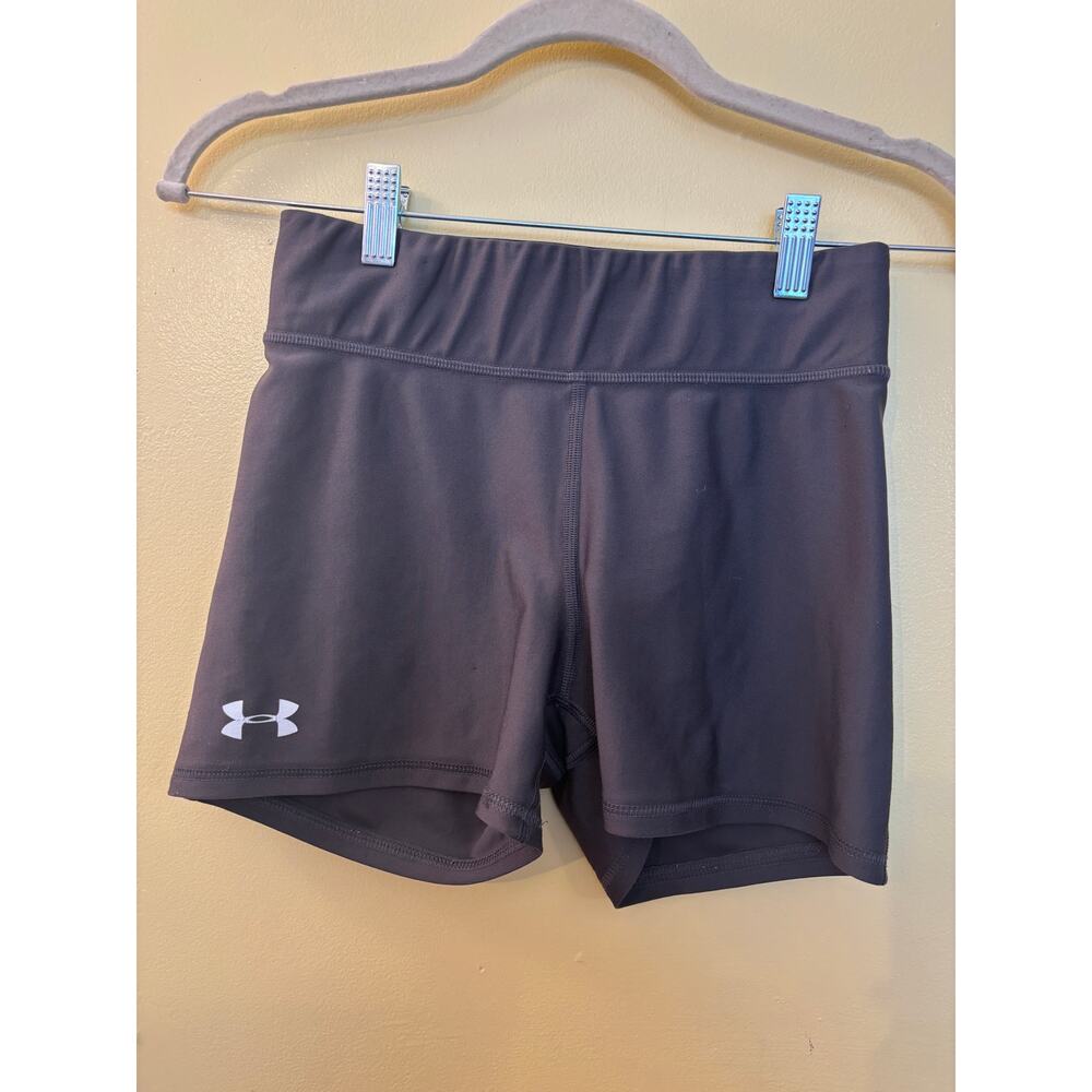 Under Armour Spandex Shorts - Medium